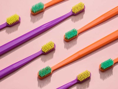 Jaką szczoteczkę do zębów wybrać? | Kompletny poradnik